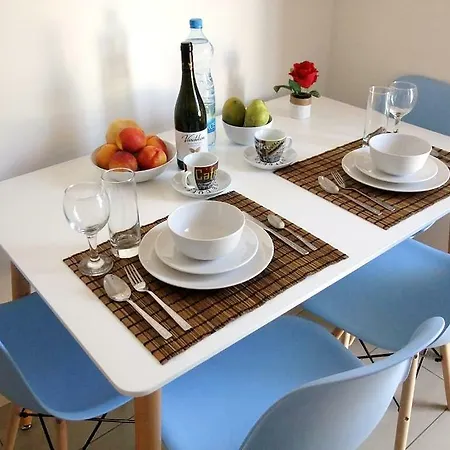Nissi Beach Holiday House *